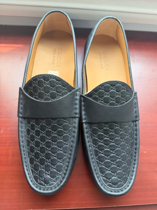 Gucci Other - Gucci Black Embossed Leather Penny Loafers